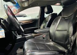 كاديلاك XT5